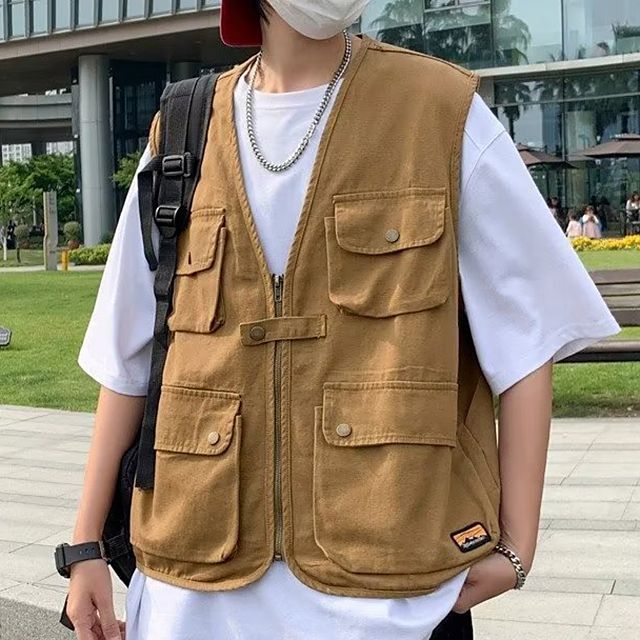 Urtishia - Sleeveless Plain Zip Panel Cargo Vest | YesStyle