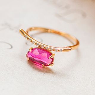 DECADES-Rhinestone Ring