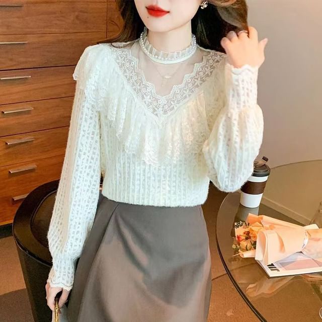 Everose-Long-Sleeve Ruffle Lace Blouse
