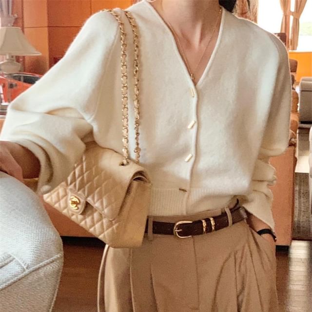 Cloud Nine-V-Neck Plain Button-Up Crop Cardigan