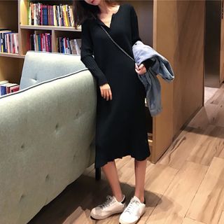 knitted midi dress with split