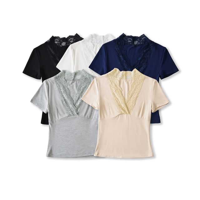 Asiris-Short-Sleeve V-Neck Lace Trim Plain Tee