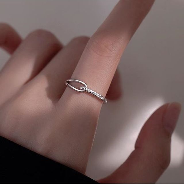 Hansha-Knot Rhinestone Sterling Silver Open Ring