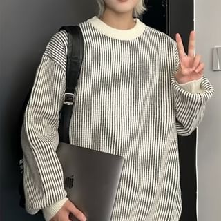 DuckleBeam-Crew Neck Drop Shoulder Striped Oversized Sweater