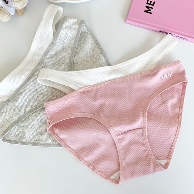 Gecko-Cutout Two Tone Panty
