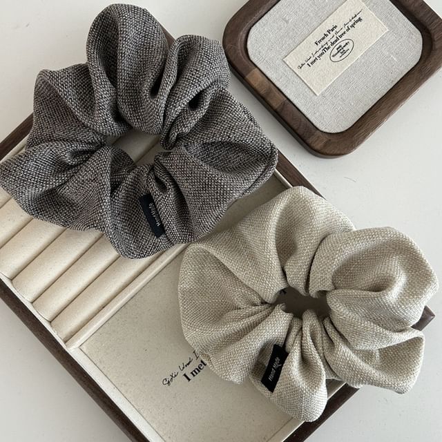 Jael-Plain Linen Hair Scrunchie