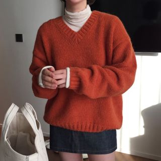 plain v neck sweater