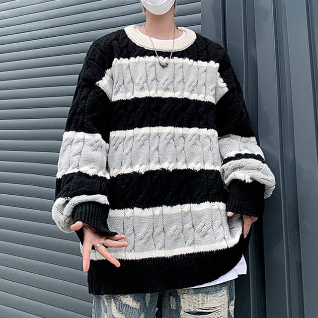 Trimecca-Crewneck Two Tone Cable Knit Sweater