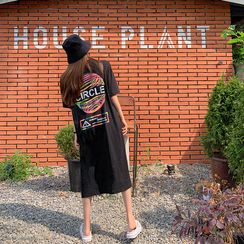 DISCOSALON - Printed T-Shirt Dress DISCOSALON - Printed T-Shirt Dress