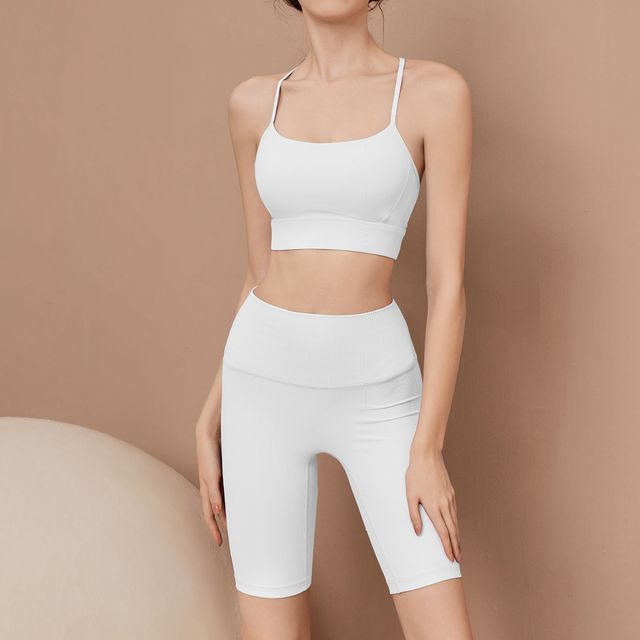 Quinos - Set: Plain Sports Bra Top + Plain Yoga Pants