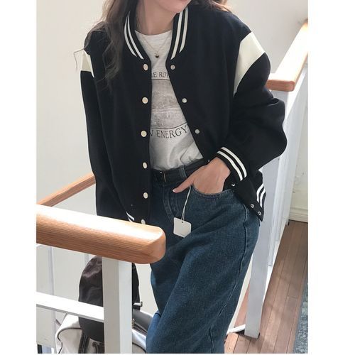 Varsity/ baseball jacket outfit  Baseball jacket outfit, Jacket outfit  women, Varsity jacket outfit