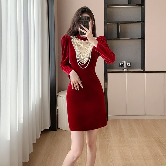 Yilda - Long-Sleeve Crew Neck Plain Velvet Mini Bodycon Dress | YesStyle