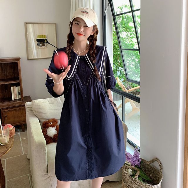 Tzarkozy-Short-Sleeve Collared A-Line Dress