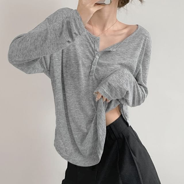 Striinkie-Long Sleeve V-Neck Half-Button Plain Light Top