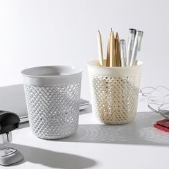 Lazy Corner - Cutout Pen Holder Lazy Corner - Cutout Pen Holder