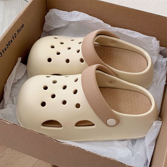 Honkizz-Platform Two Tone Sandals