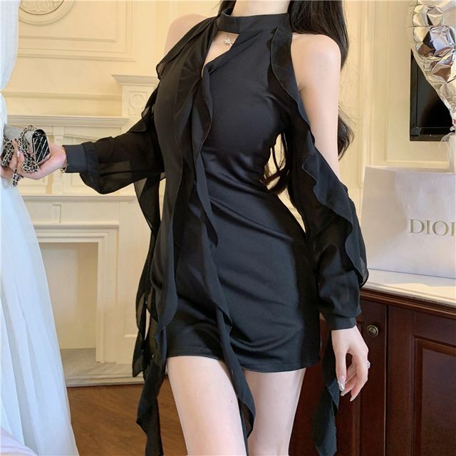 dove long sleeve maxi dress Acadia Diamante Long Sleeve Maxi Dress / Black | MESHKI