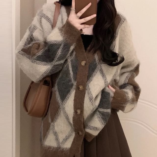 FR-V-Neck Argyle Cardigan