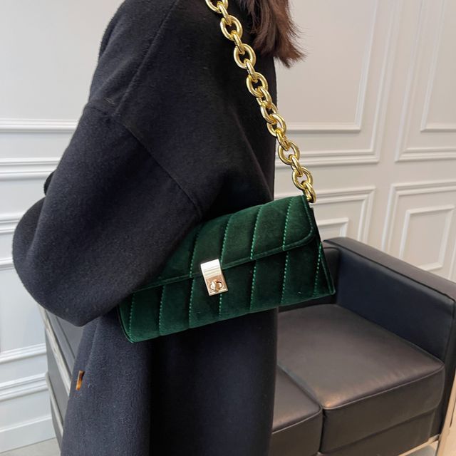 quilted flap chain shoulder bag