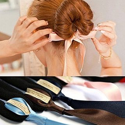 Azalea - Bow Accent Hair Tool Azalea - Bow Accent Hair Tool