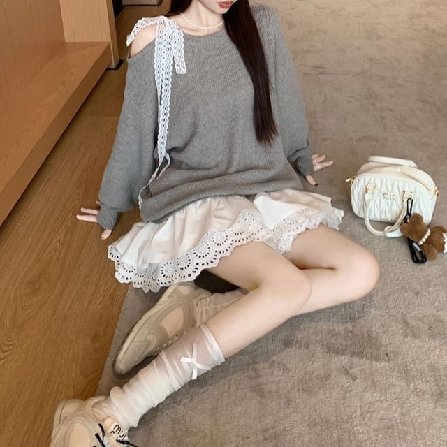 Trendycas-Asymmetrischer Pullover mit RundhalsausschnittMinirock in A-Linie