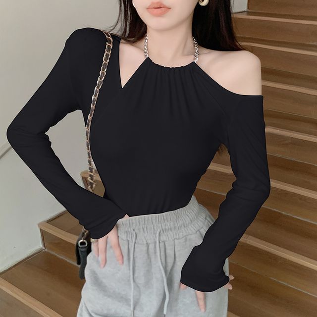 Everose-Asymmetrical Cold-Shoulder Long-Sleeve Plain Chained T-Shirt