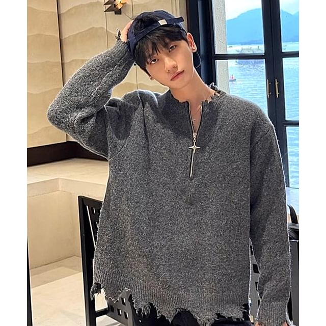 Savenne - Round Neck Distressed Half-Zip Sweater | YesStyle