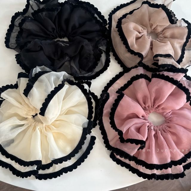 Mentosi-Mesh Scrunchie