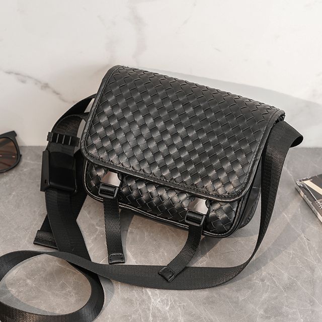 BagBuzz-Woven Buckled Flap Crossbody Bag