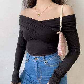 off the shoulder v neck long sleeve top