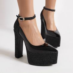 JY Shoes Cap-Toe Chunky Heel Pumps