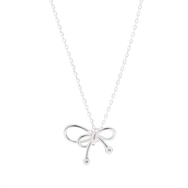 Rosesand-Bow Alloy Pendant Necklace