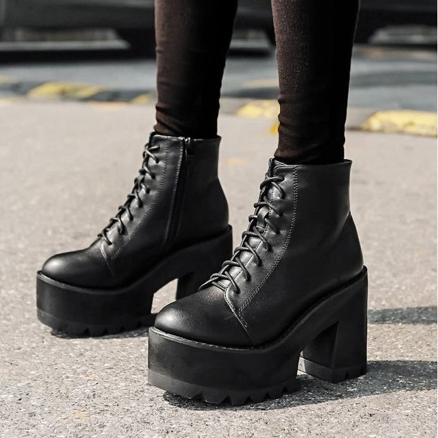 Anran-Lace-Up Platform Chunky Heel Short Boots