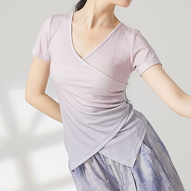 Cossita-Short Sleeve V-Neck Gradient Ruched Wrap Tee