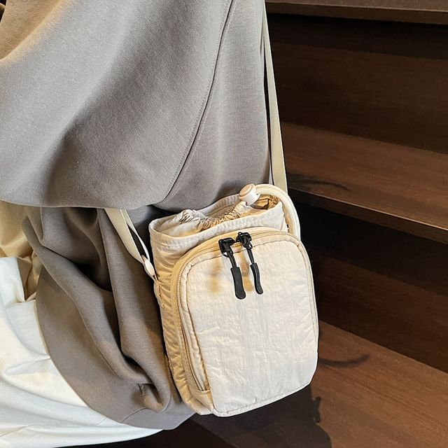 Basaran-Plain Drawstring Canvas Crossbody Bag