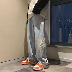 YERGO - Contrast Trim Sweatpants YERGO - Contrast Trim Sweatpants