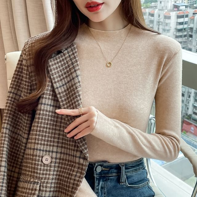 Dragan Pulse-Mock Neck Plain Sweater