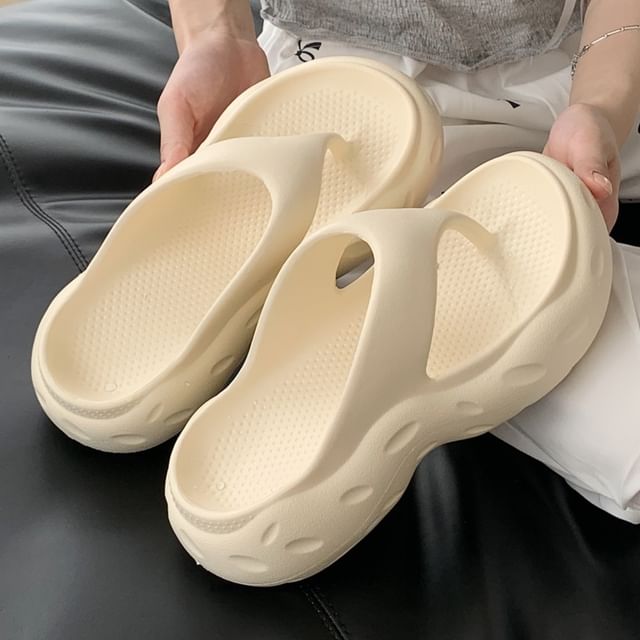 ZORI-Plain Platform Flip-Flops