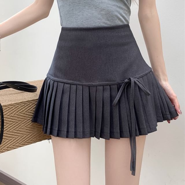 Trendycas-High Rise Plain Mini Pleated Skirt