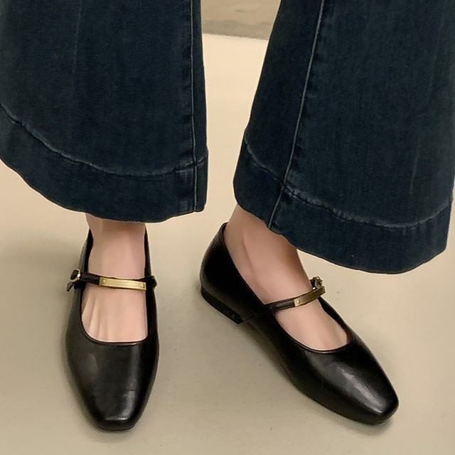 Red Wolf-Faux Leather Mary Jane Flats