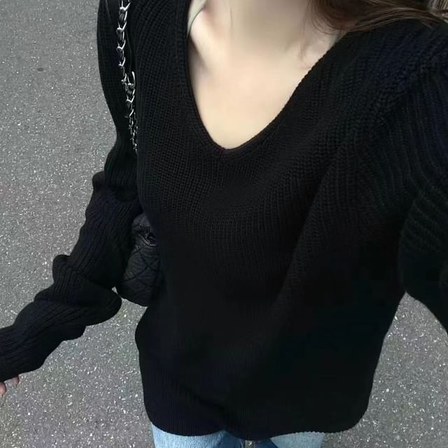 Yako-V-Neck Plain Sweater