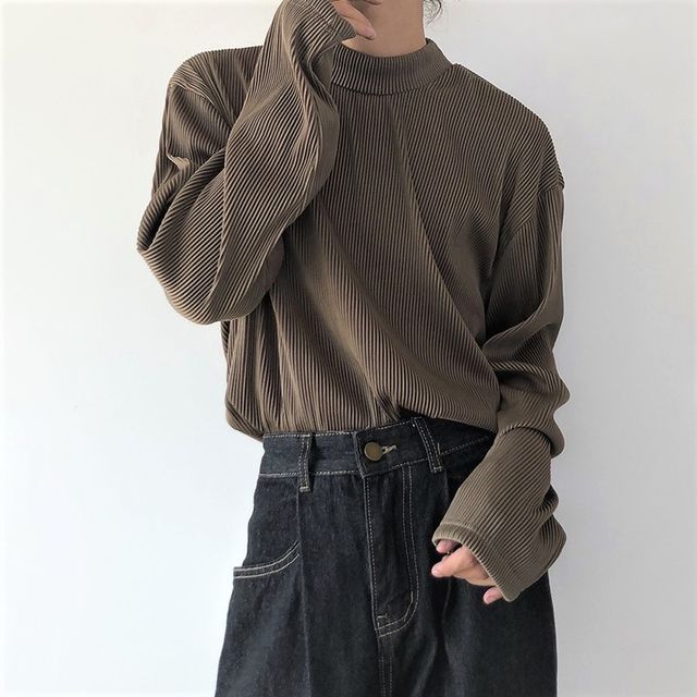 Nahagin-Mock-Neck Plain Sweater