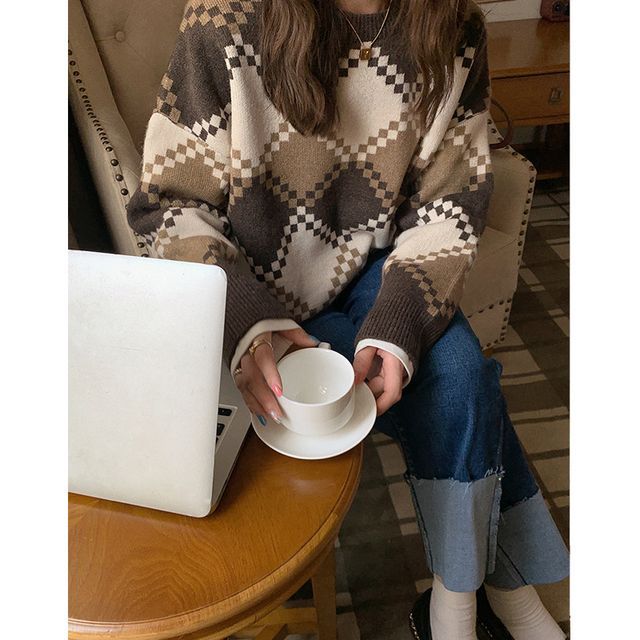 Steeria - Patterned Sweater