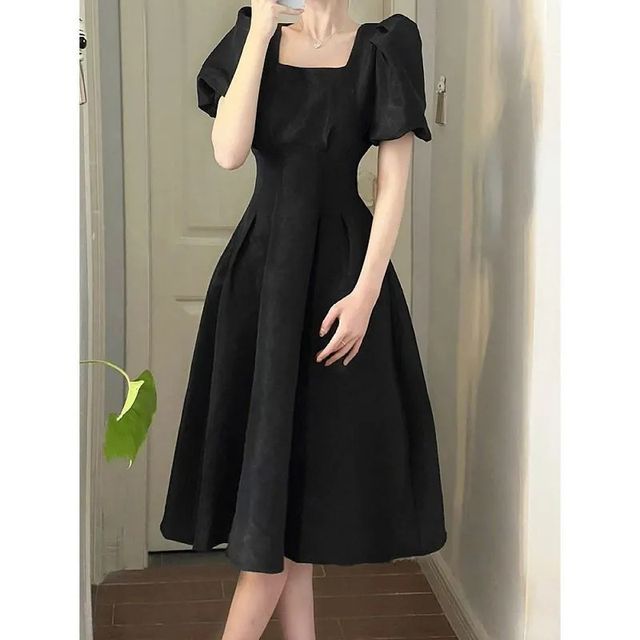 knee length dresses for ladies Mosella Jacquard Puff Sleeve Midi Dress
