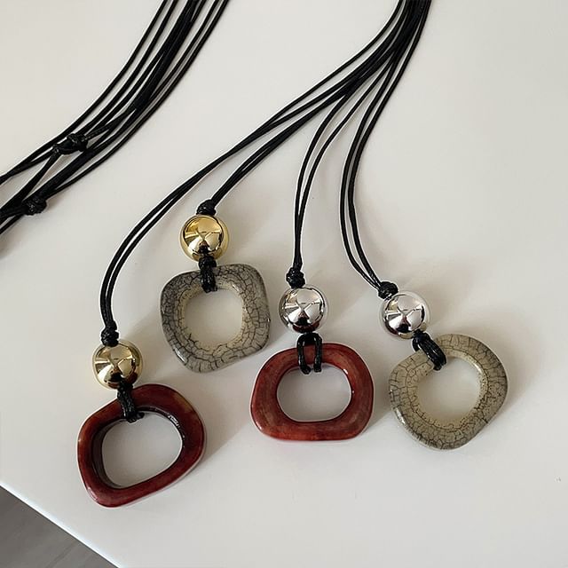 Panda Dama-Geometry Necklace