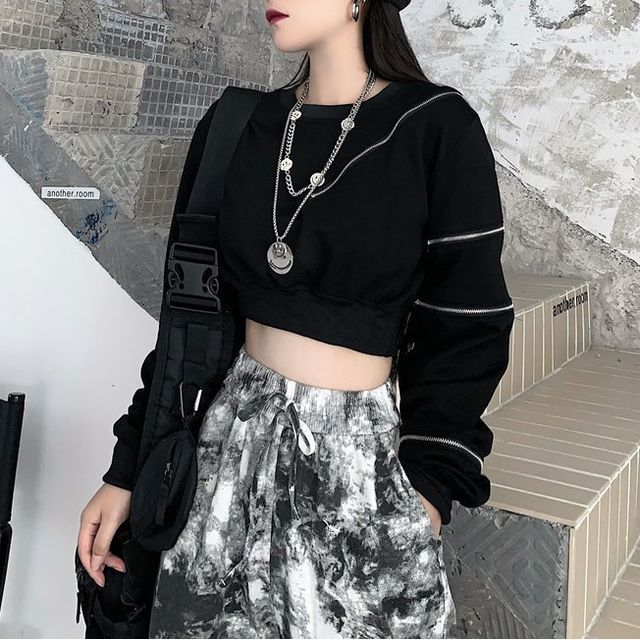 Kenning-Round Neck Plain Multi-Zip Crop Sweatshirt