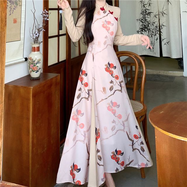 Tesirelle - Long-Sleeve Floral Print Panel Butterfly Applique Midi A-Line  Dress | YesStyle