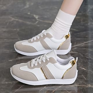 Sleeko-Color Block Lace-Up Sneakers