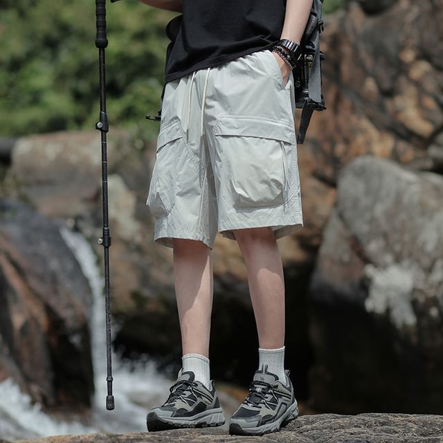 YERGO-Mid Rise Plain Cargo Shorts