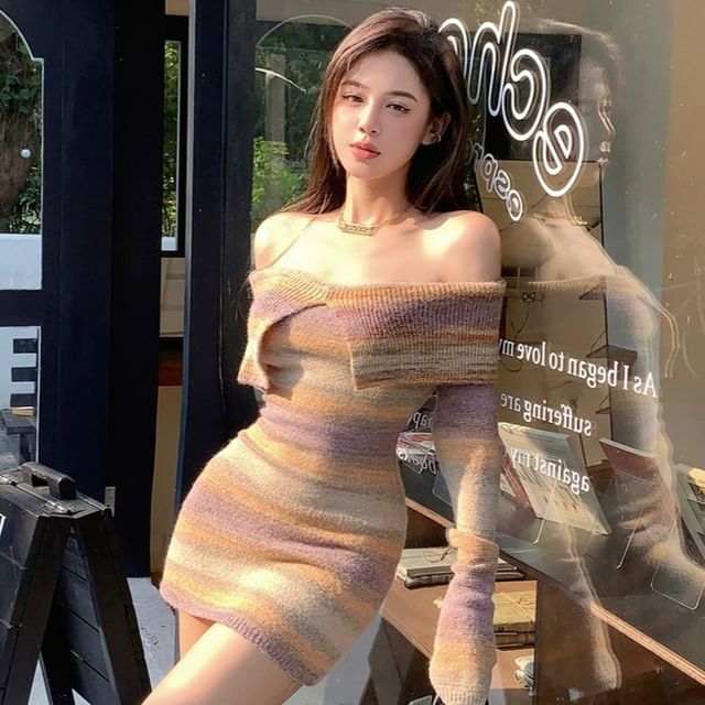 chinese dress ladies Black & White Striped Long Sleeve Knit Mini Dress – Selene Dress